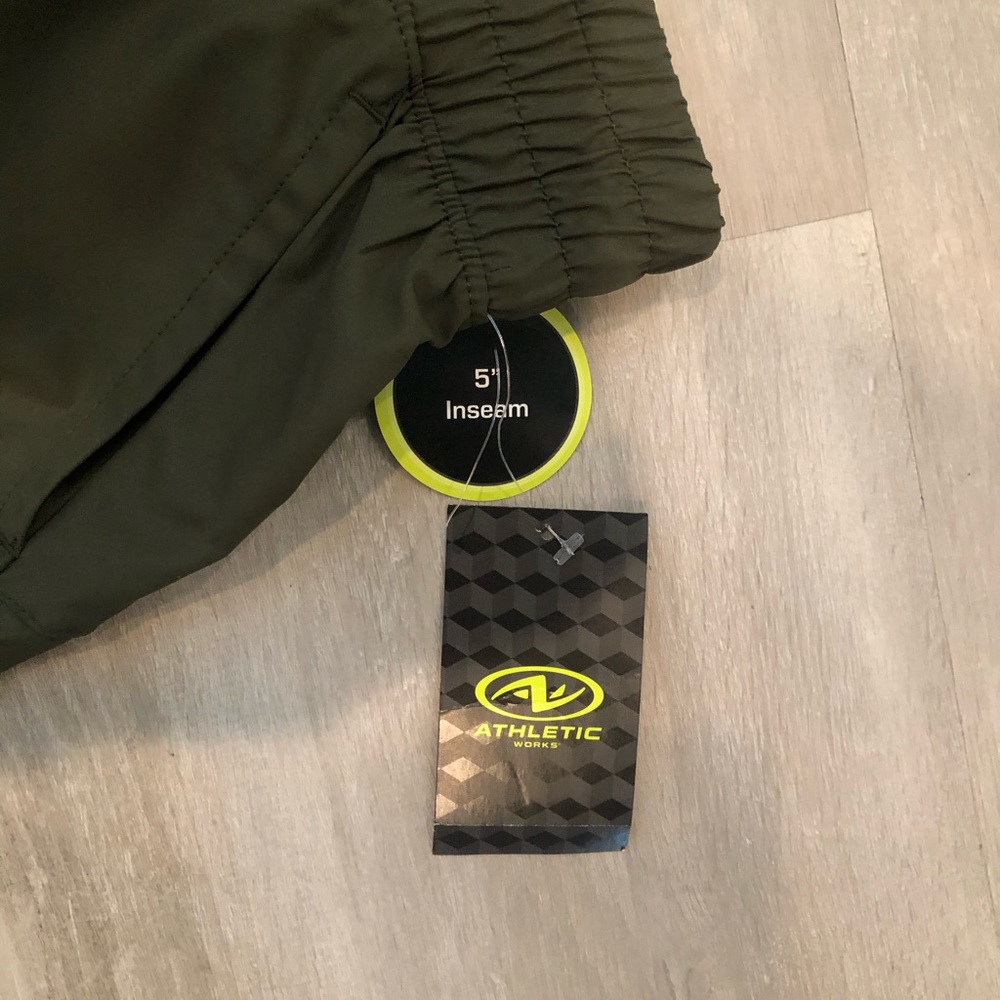 Active Shorts - Picture 3 of 4